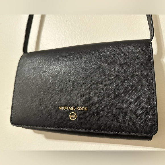 MICHAEL KORS Jet Set Charm LG MF XBODY CLUTCH LEATHER Black - Picture 2 of 13